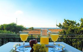 Lazaris Apartments In Agios Ioannis Lefkada
